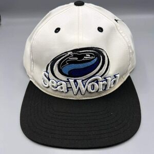 Vintage Seaworld Hat Men White Black Embroidered‎ Strap Back Cap